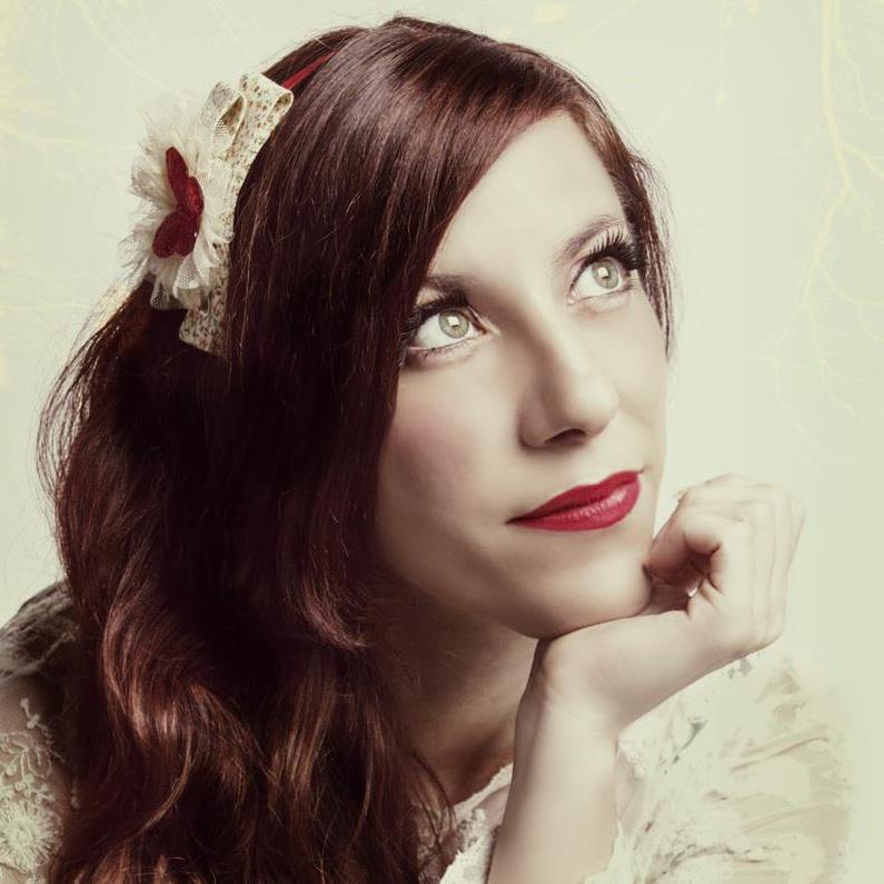 María Colorines